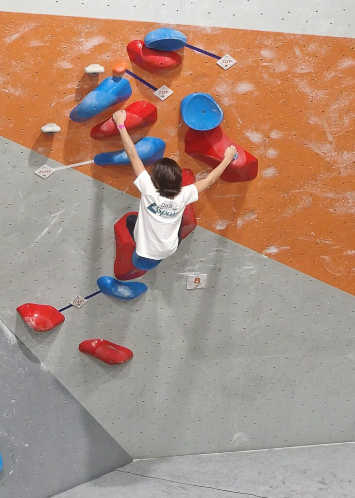 Championnat départemental de bloc 92 - Blocbuster La Défense (Courbevoie)