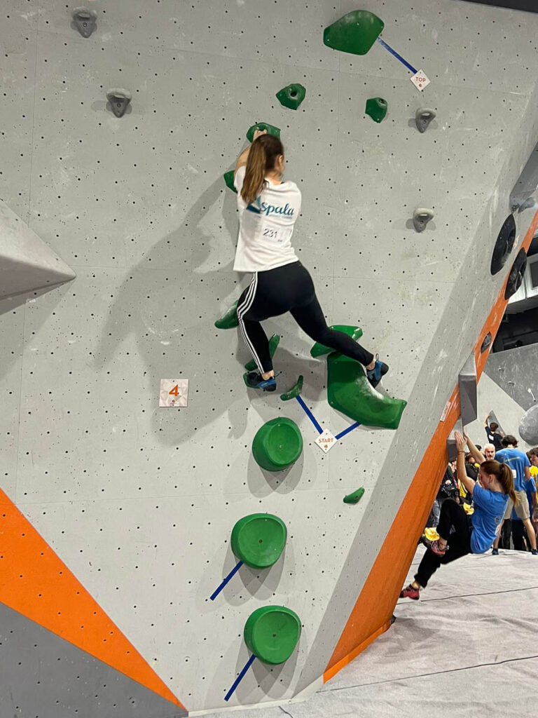 Championnat départemental de bloc 92 - Blocbuster La Défense (Courbevoie)