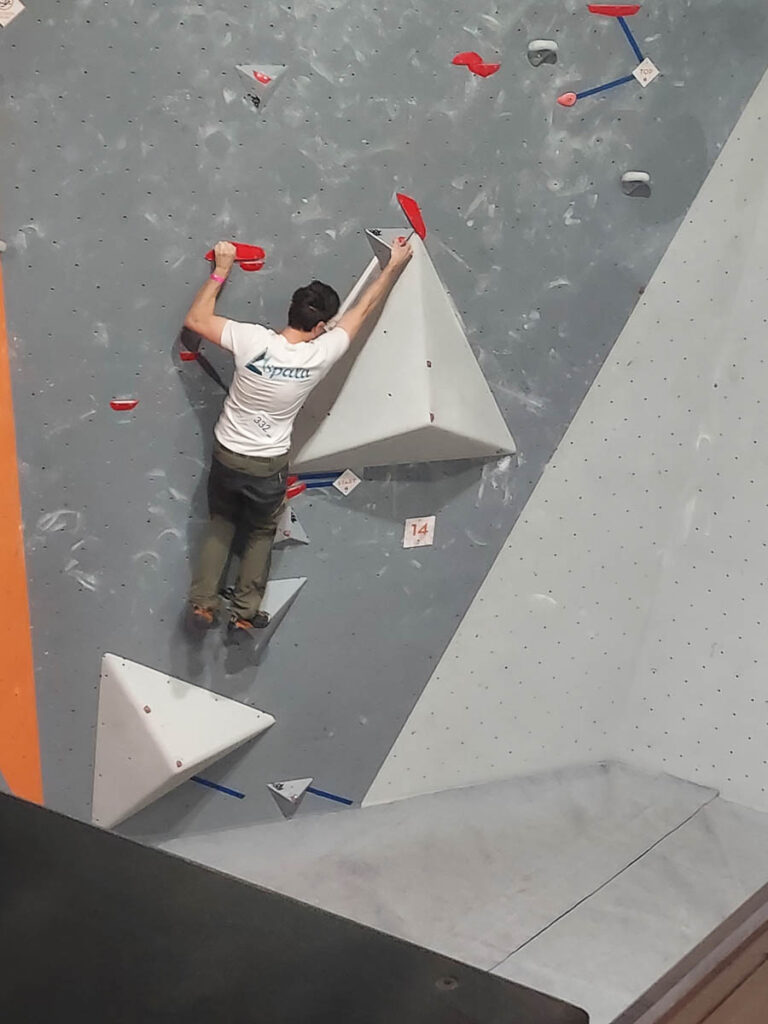 Championnat départemental de bloc 92 - Blocbuster La Défense (Courbevoie)