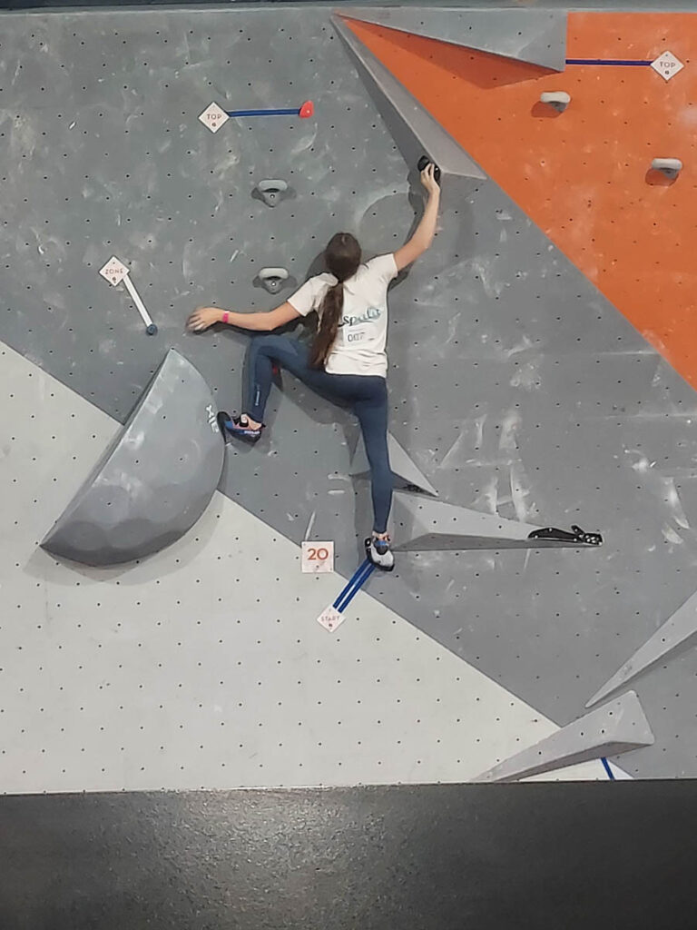 Championnat départemental de bloc 92 - Blocbuster La Défense (Courbevoie)