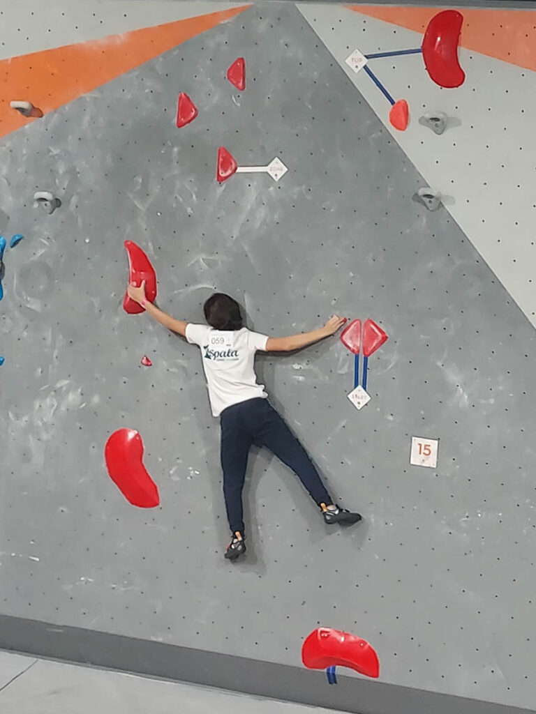 Championnat départemental de bloc 92 - Blocbuster La Défense (Courbevoie)